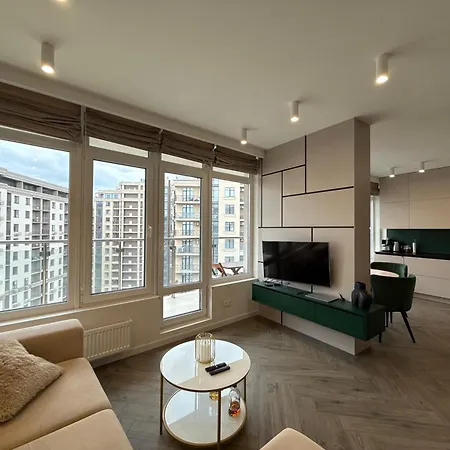 с террасой - 36 жемчужина! Apartment *
