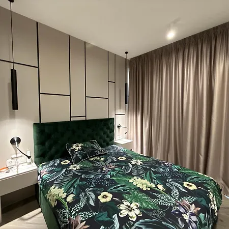 с террасой - 36 жемчужина! Apartment Odesa